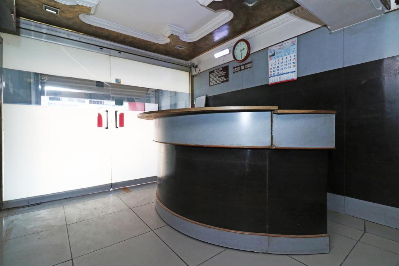 Oyo Hotel Ashoka International Kanpur Bagian luar foto
