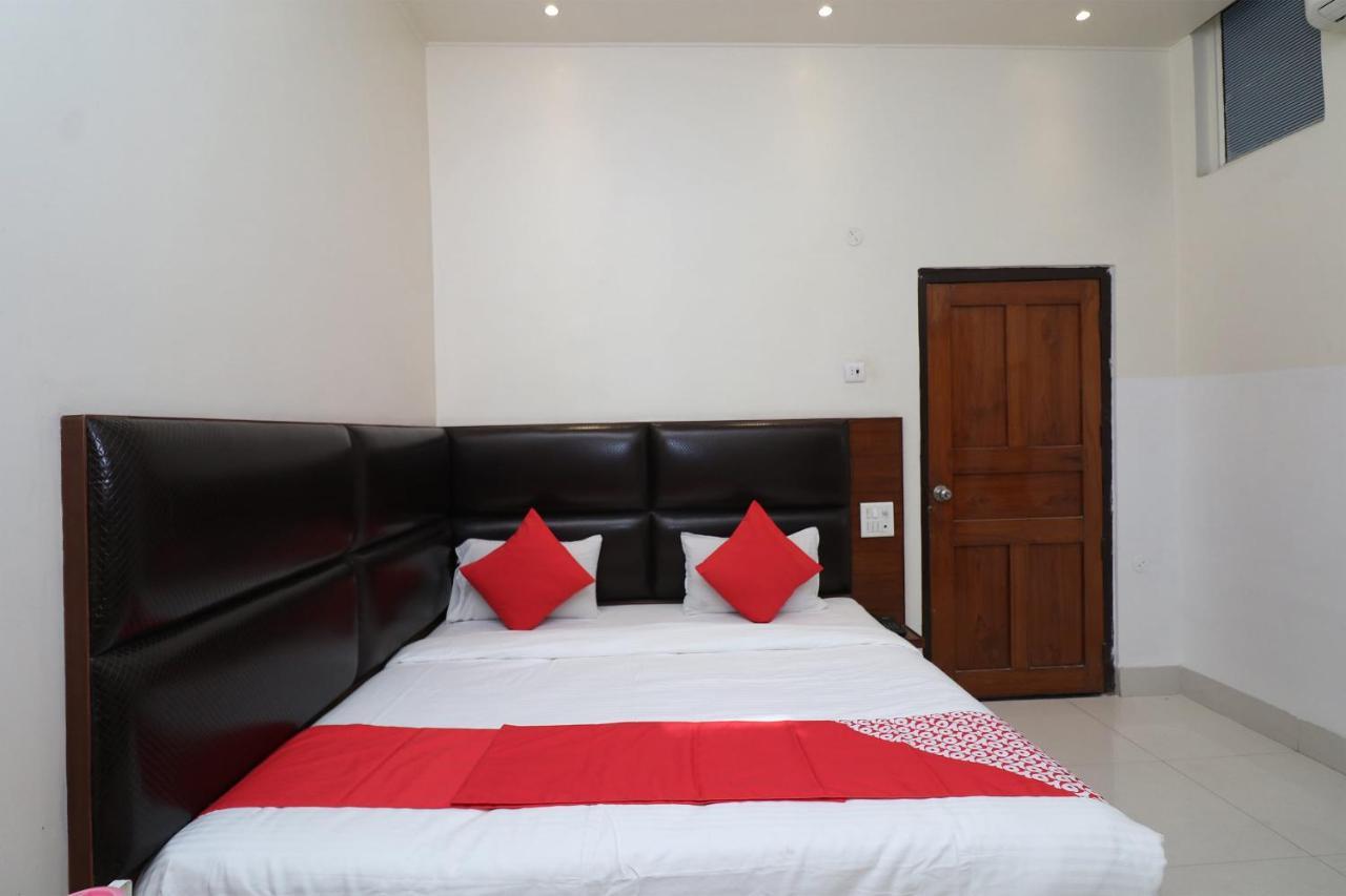Oyo Hotel Ashoka International Kanpur Bagian luar foto
