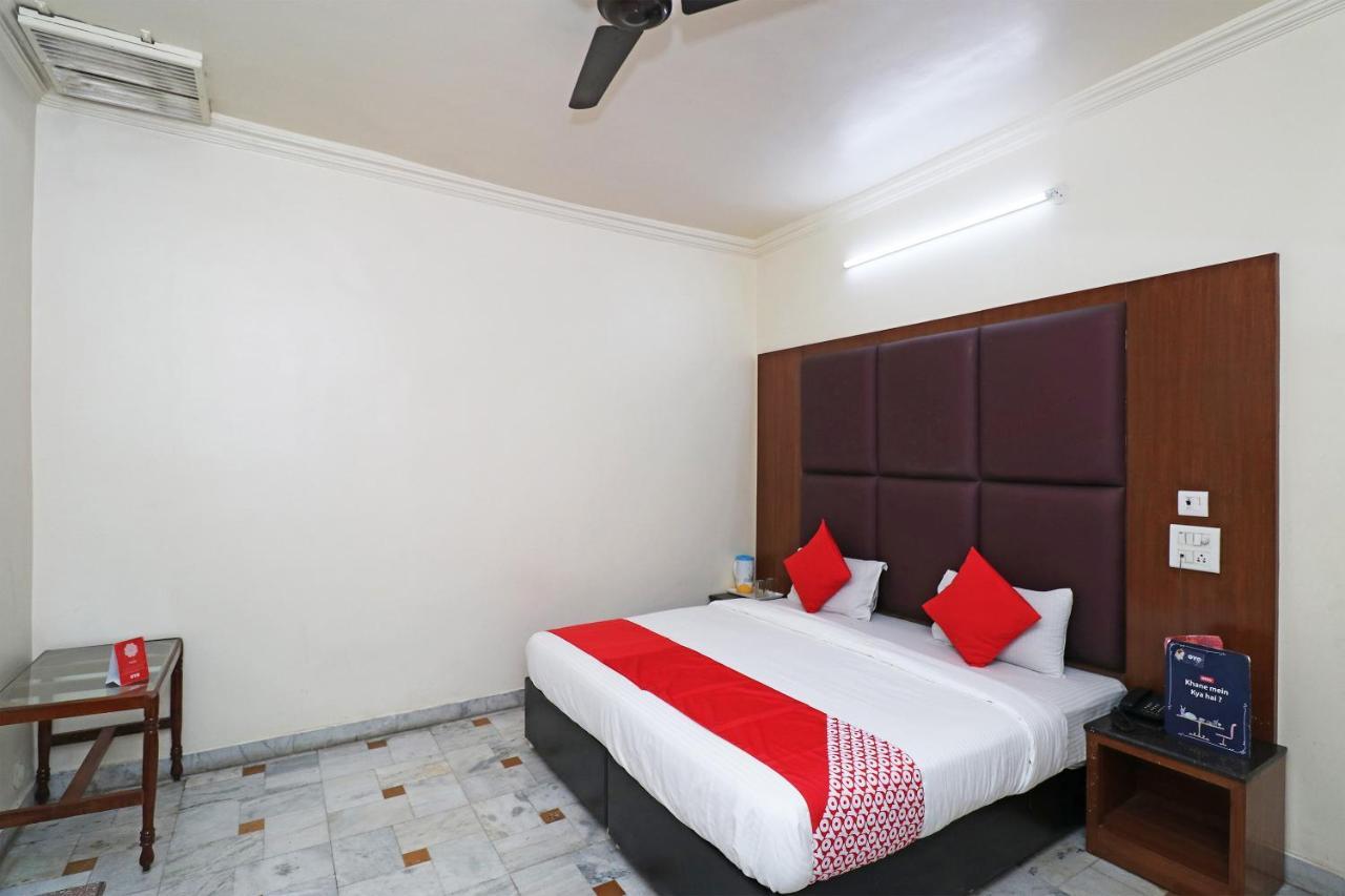 Oyo Hotel Ashoka International Kanpur Bagian luar foto