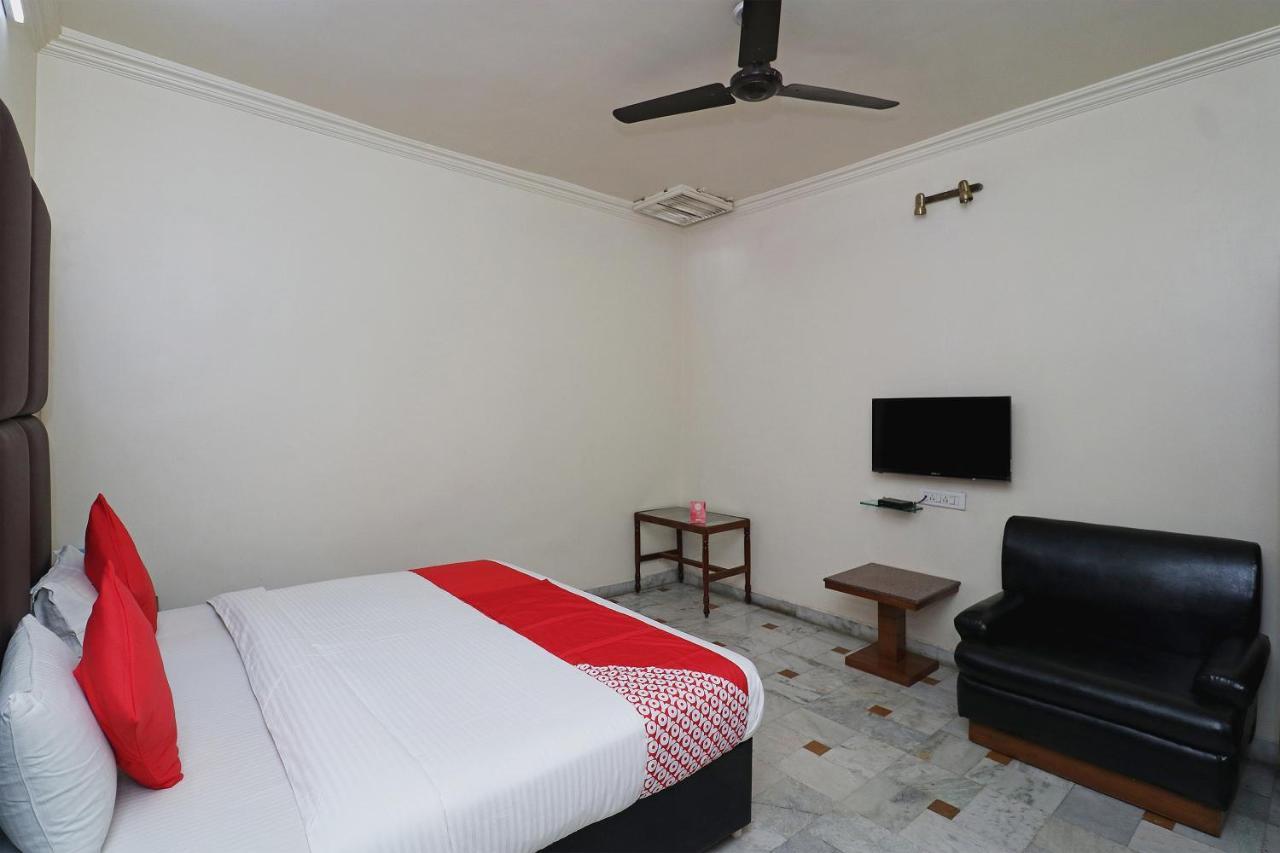 Oyo Hotel Ashoka International Kanpur Bagian luar foto