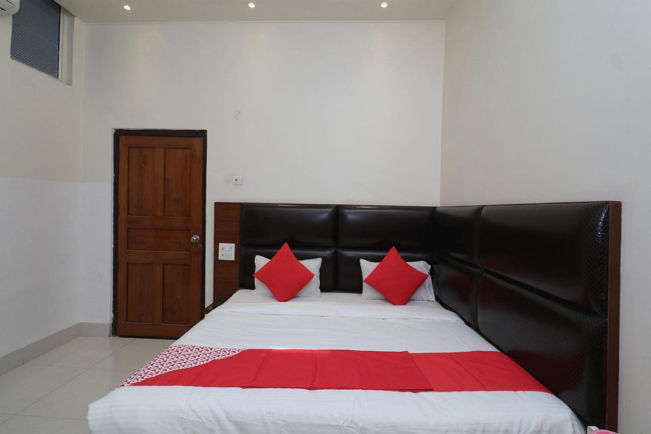 Oyo Hotel Ashoka International Kanpur Bagian luar foto