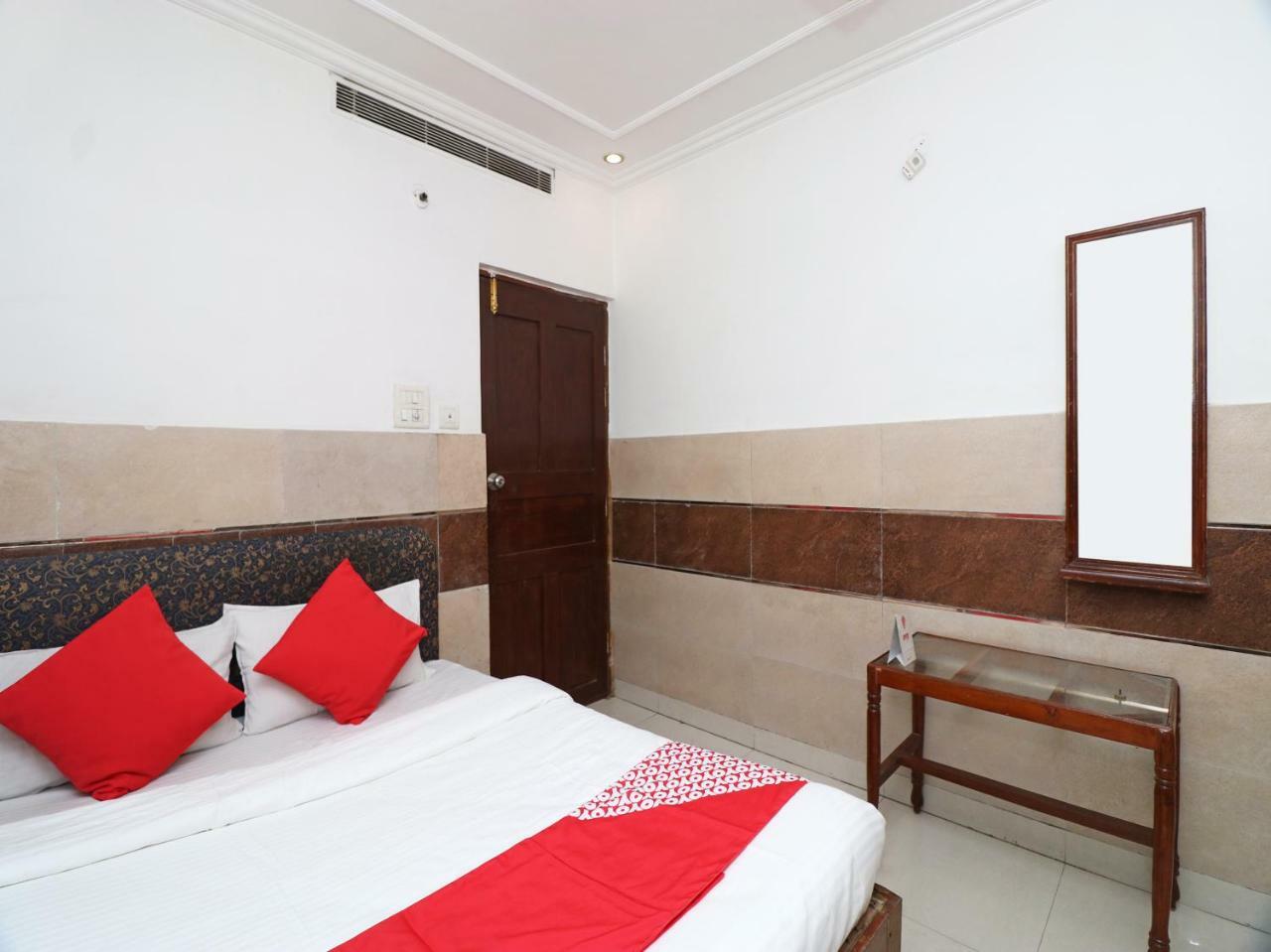 Oyo Hotel Ashoka International Kanpur Bagian luar foto